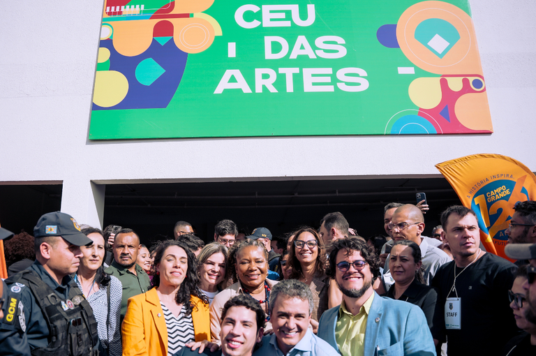 Ministra da Cultura participa da inauguração do novo CEU das Artes em ...