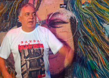 Do Próprio Bol$o, 44 anos mantendo acesa a chama do rock