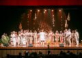 Coro Experimental MT apresenta tributo a Ney Matogrosso no Cine Teatro Cuiabá