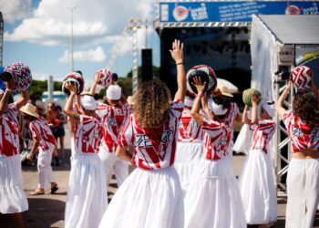 Projeto Ecos Ancestrais promove ciclo de oficinas gratuitas sobre Maracatu de Baque Virado no DF