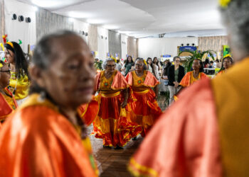 Grupo de siriri de idosos leva cultura popular cuiabana à FIT Pantanal