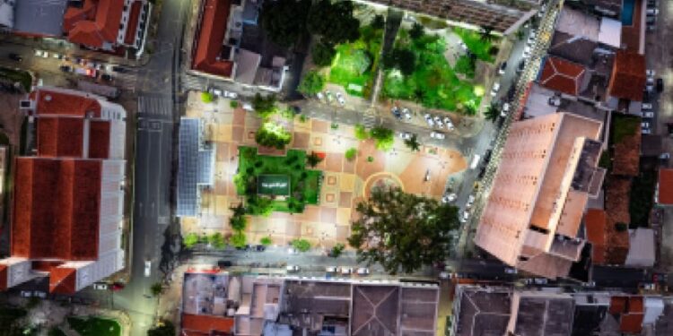 Jogo entre Brasil e Escócia será transmitido na Praça Alencastro gratuitamente hoje (24)