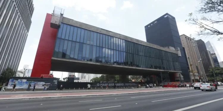 Masp oferece bolsas para programa de ensino artístico-cultural