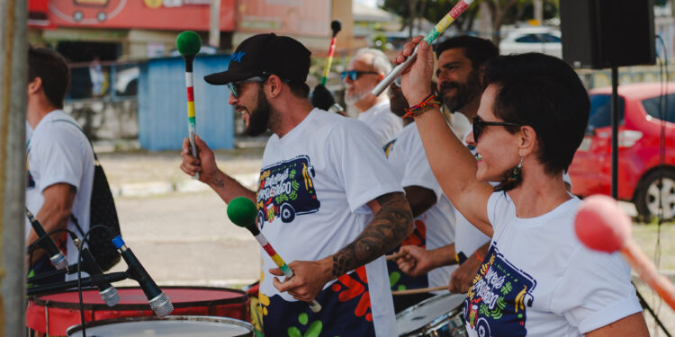Batukenjé Orquestrado chega a Ceilândia com apresentações e oficinas gratuitas de percussão 