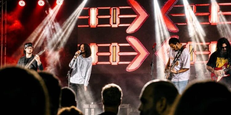 Banda cacerense À Vera Full estreia em Cuiabá durante celebração dos 21 anos da Lord Crossroad