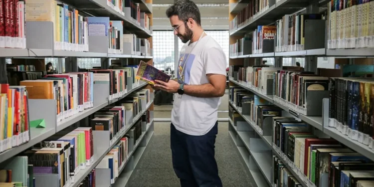 Biblioteca Nacional abre edital para levar obras de autores brasileiros ao exterior