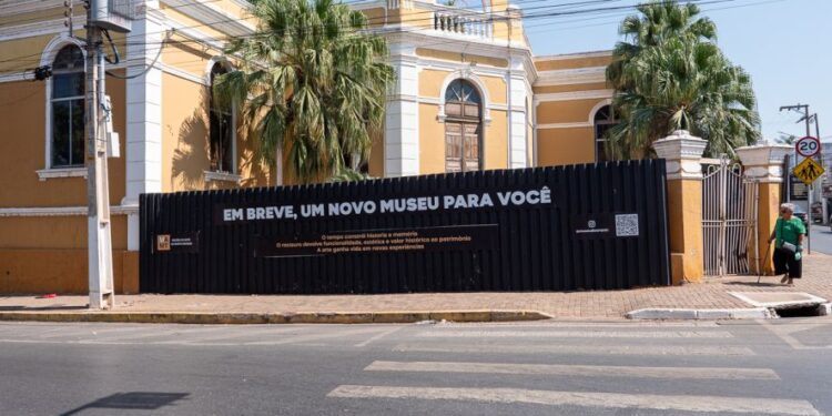Prédio que guarda memória cultural de Cuiabá renasce como museu