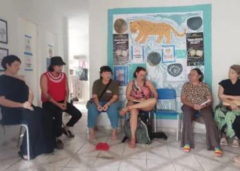 Casa Vituka realiza oficina gratuita de colagem e arte urbana em Cuiabá