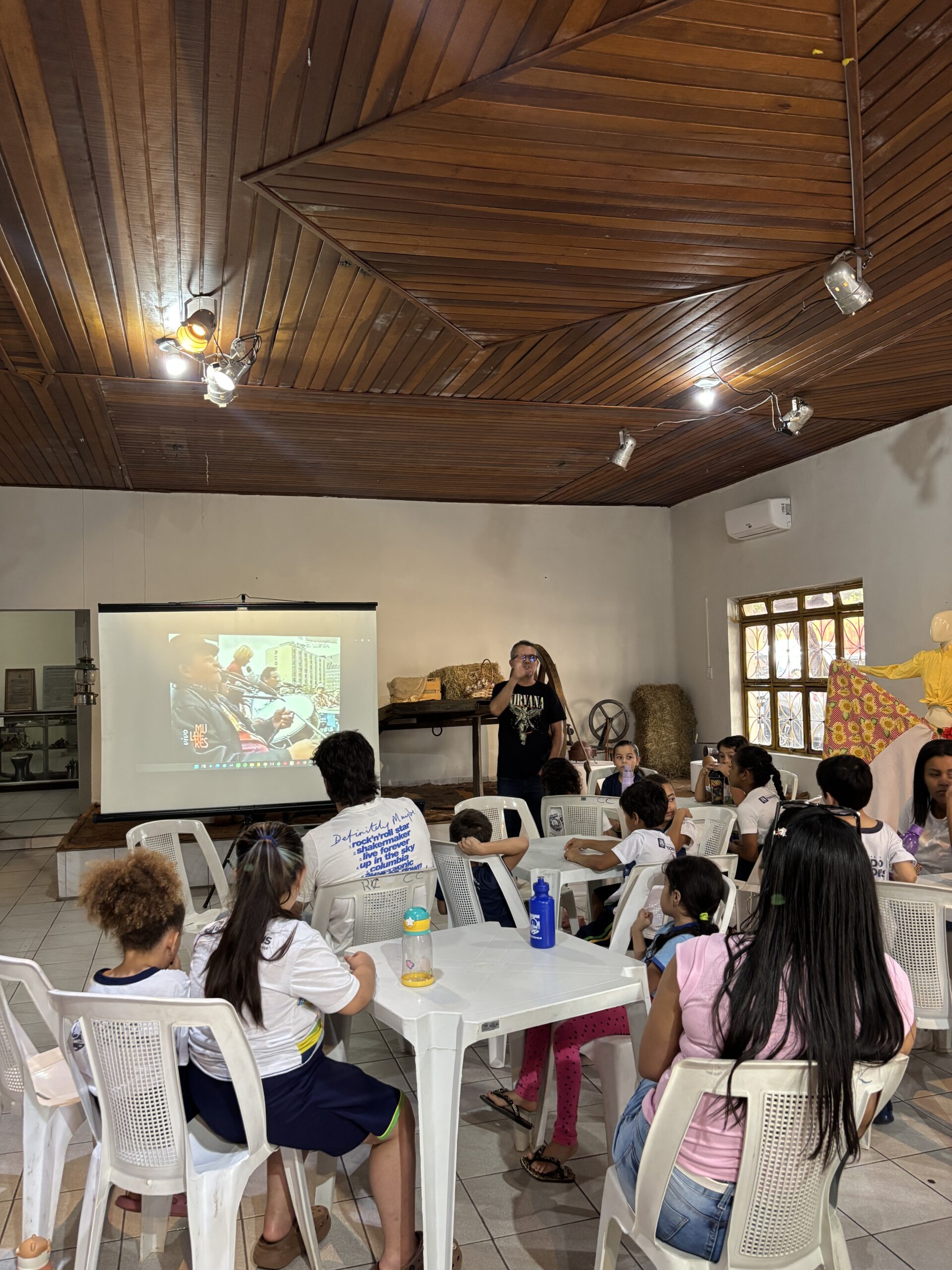 Exposição no Museu Rosa Bororo reúne patrimônio material e imaterial de Mato Grosso