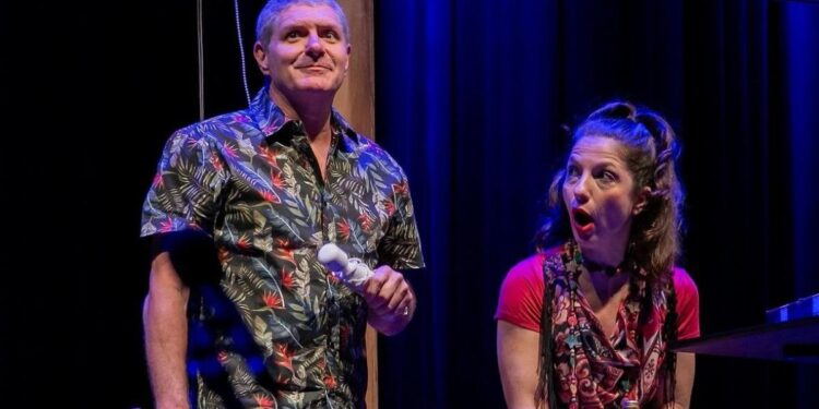 Comédia “Troca ou Não Troca” chega ao Cine Teatro Cuiabá neste sábado
