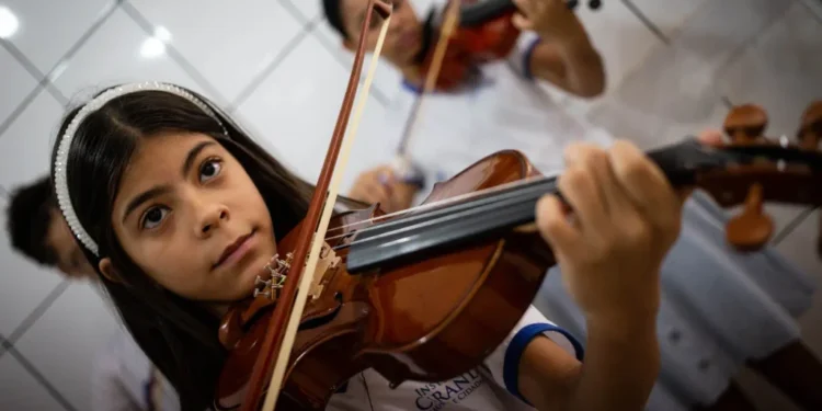 Instituto Ciranda oferece oficinas gratuitas de música em Rondonópolis
